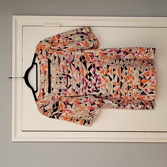 LOFT Bubble Sleeve Blouse in Geo Print - Picture 1 of 10